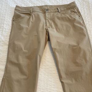 Men's Lululemon ABC Pant, Size 38, Khaki 38x32